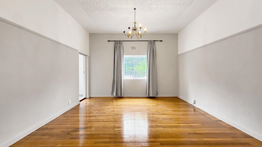 To Let 2 Bedroom Property for Rent in Sea Point Western Cape